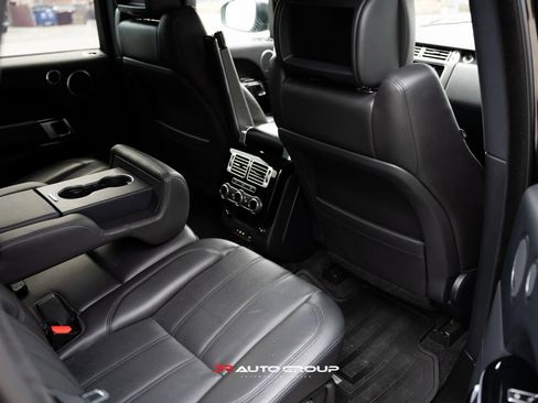 Used 2015 Land Rover Range Rover Supercharged AWD/4WD image 12