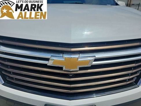 Used 2024 Chevrolet Traverse High Country FWD image 30