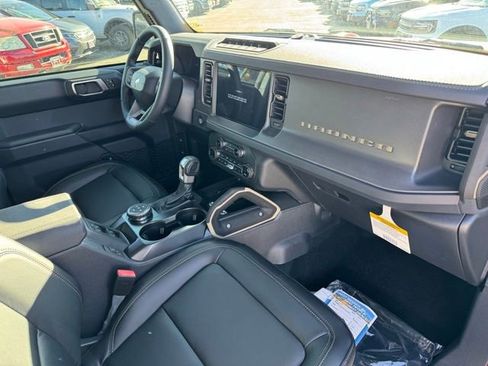 New 2025 Ford Bronco Badlands w/ Sasquatch Package image 28