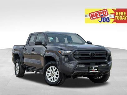 Used 2025 Toyota Tacoma SR5