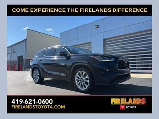 Used 2022 Toyota Highlander Limited 360° Tour