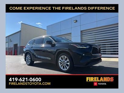 Used 2022 Toyota Highlander Limited