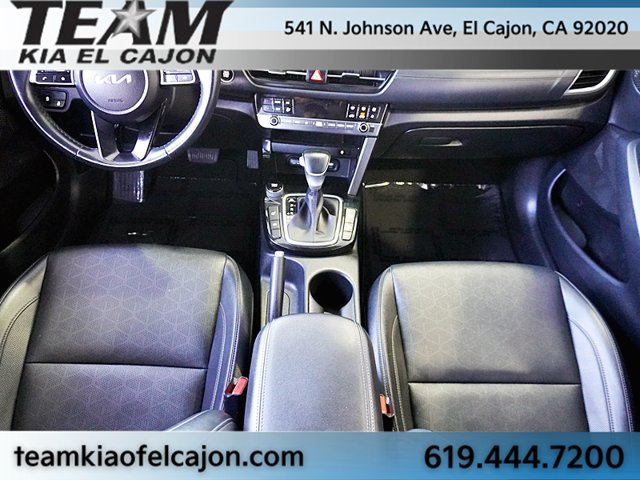 Certified 2024 Kia Seltos EX FWD image 23