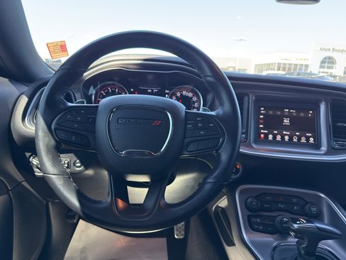 Certified 2022 Dodge Challenger R/T RWD image 13