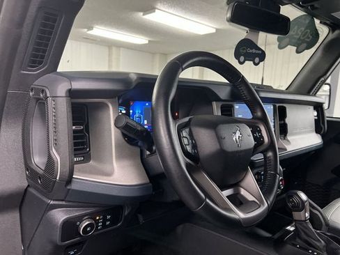 Used 2024 Ford Bronco Outer Banks AWD/4WD image 10