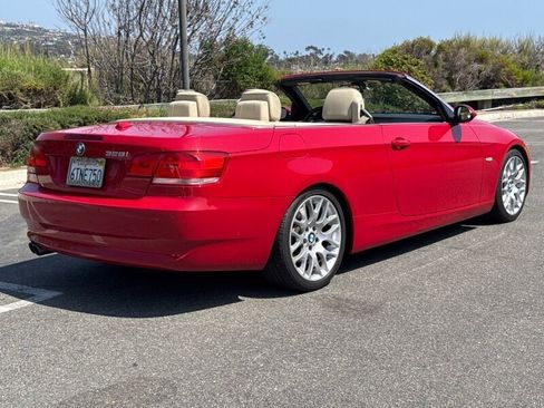 Used 2008 BMW 328i Convertible image 6