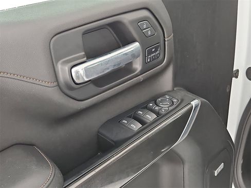 Used 2023 GMC Sierra 2500 AT4 w/ AT4 Premium Plus Package image 30