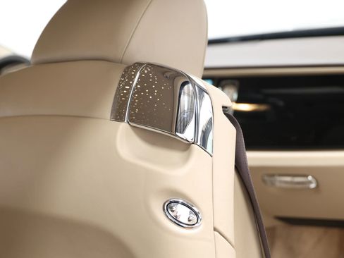 Used 2014 Rolls-Royce Wraith image 75