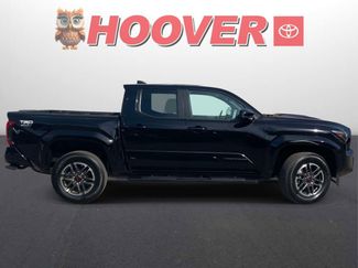 Used 2024 Toyota Tacoma TRD Sport RWD video 2