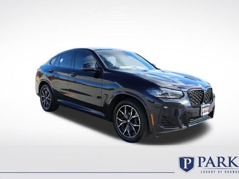 Used 2023 BMW X4 xDrive30i w/ M Sport Package image 1