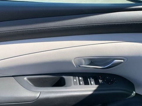 Certified 2025 Hyundai Tucson SEL image 11
