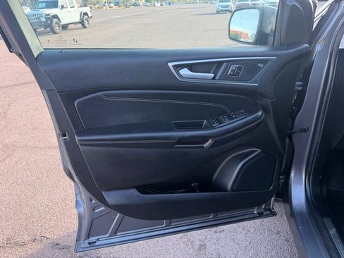 Used 2024 Ford Edge Titanium AWD/4WD image 23