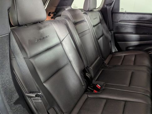 Certified 2015 Jeep Grand Cherokee Summit image 32