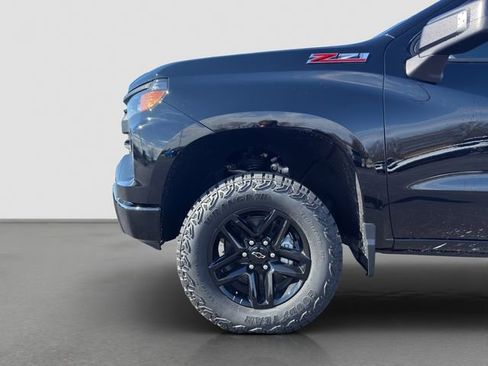 New 2026 Chevrolet Silverado 1500 Custom Trail Boss AWD/4WD image 13