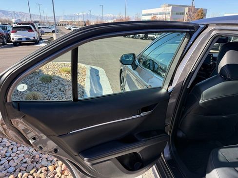 Used 2024 Toyota Camry XSE image 21