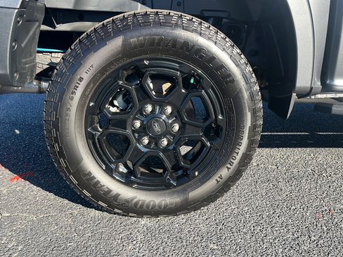 Used 2025 Ford Ranger XLT w/ Equipment Group 301A High image 9