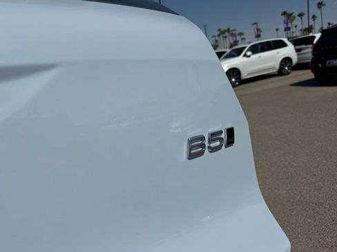 New 2026 Volvo XC40 B5 Plus w/ Protection Package Premier image 9