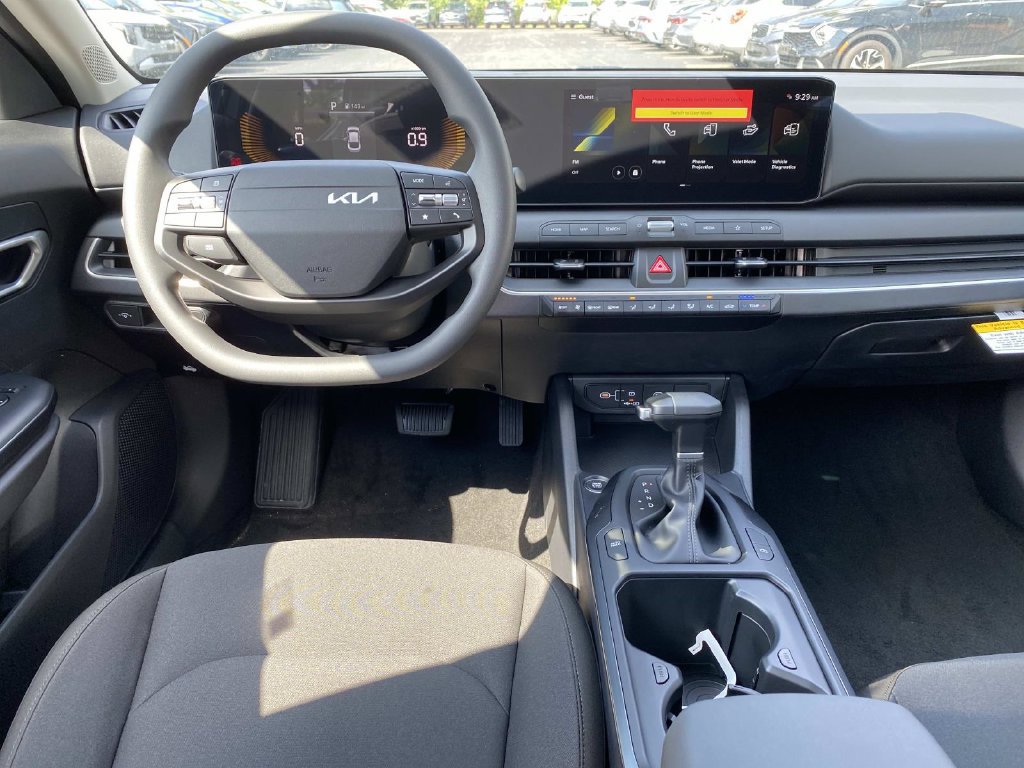 New 2026 Kia K4 FWD image 7