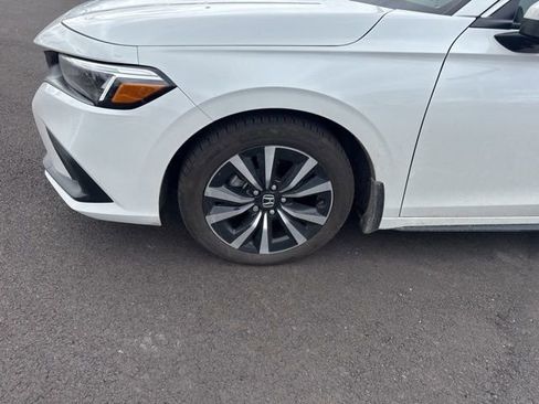 Used 2023 Honda Civic EX-L image 18