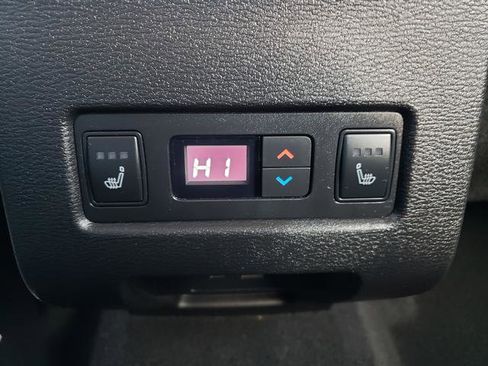 Used 2023 Mitsubishi Outlander SEL 40th Anniversary image 15