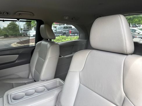Used 2015 Honda Odyssey EX-L image 10