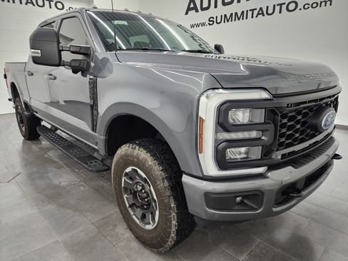 Used 2024 Ford F250 XLT w/ Tremor Off-Road Package image 2