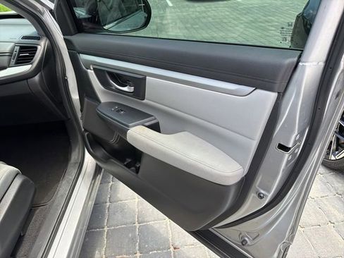 Used 2020 Honda CR-V LX image 15
