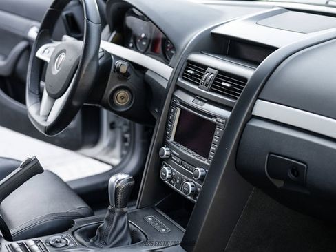 Used 2009 Pontiac G8 GXP RWD image 40