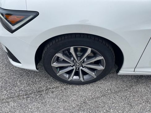 New 2025 Acura Integra image 10