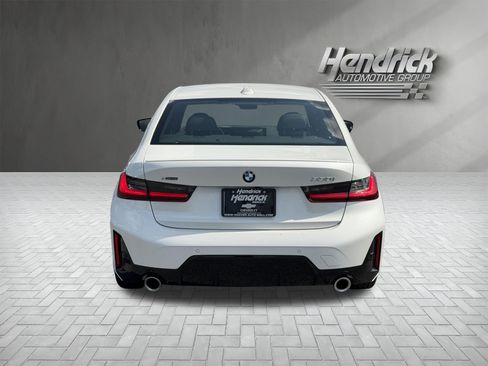Used 2026 BMW 330i xDrive Sedan w/ M Sport Package AWD/4WD image 9