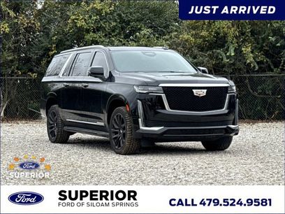 Used 2022 Cadillac Escalade ESV Luxury w/ LPO, Illumination Package