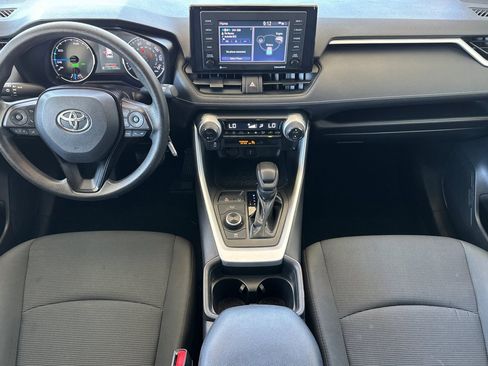 Used 2020 Toyota RAV4 LE w/ All Weather Liner Package AWD/4WD image 26