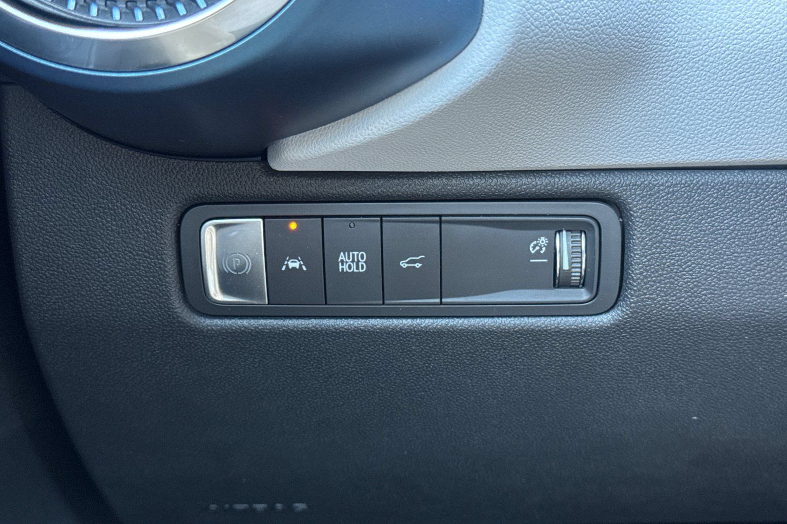 Used 2024 Chevrolet Equinox EV LT FWD image 38