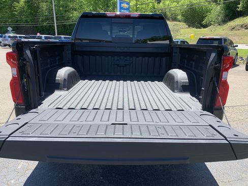 Used 2024 Chevrolet Silverado 1500 LTZ w/ LTZ Premium Package AWD/4WD image 55