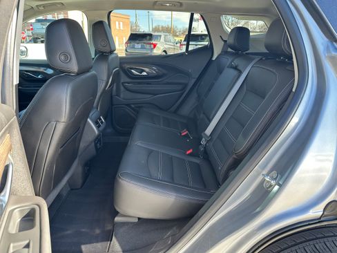 Used 2024 GMC Terrain Denali w/ Denali Premium Package image 13