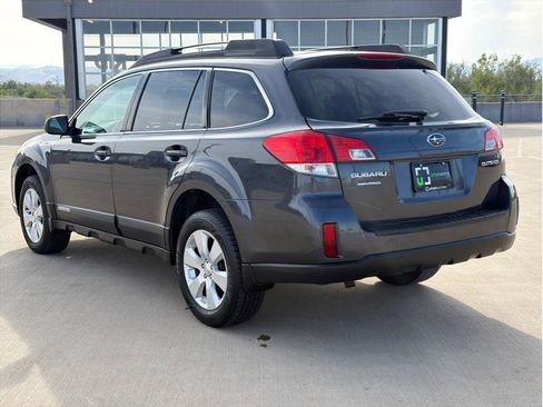 Used 2012 Subaru Outback 2.5i Premium image 6