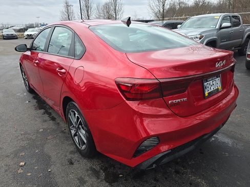 Used 2023 Kia Forte LXS w/ LXS Technology Package image 5