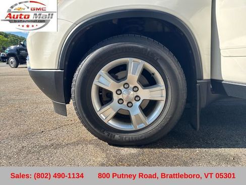 Used 2011 GMC Acadia SL w/ Preferred Package AWD/4WD image 24