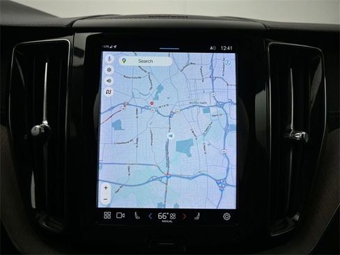 Used 2022 Volvo XC60 B6 Inscription w/ Advanced Package image 14