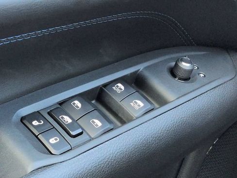 New 2026 Jeep Compass Latitude AWD/4WD image 22
