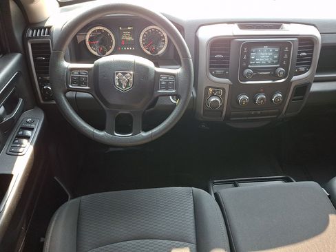 Used 2019 RAM 1500 Express w/ Express Value Package RWD image 12