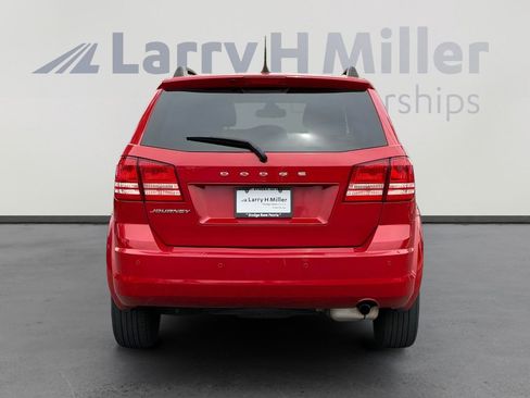 Used 2020 Dodge Journey SE w/ SE Popular Equipment Group FWD image 5