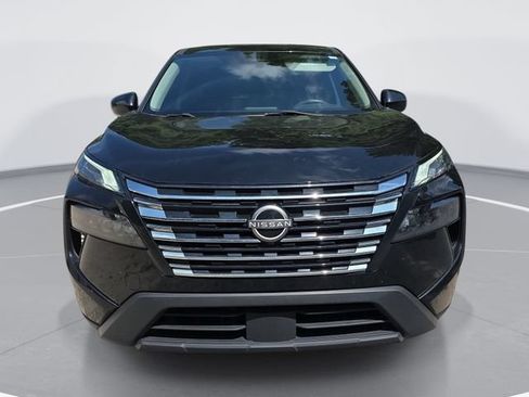 Used 2024 Nissan Rogue SV FWD image 9