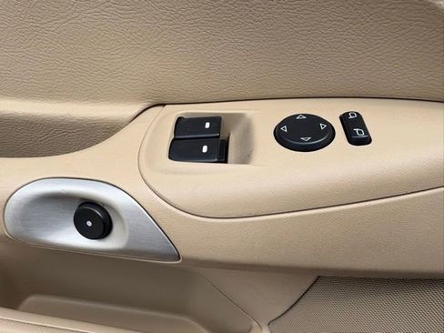 Used 2010 Chevrolet Corvette Grand Sport w/ Preferred Equipment Group RWD image 15