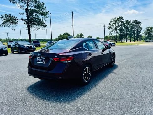 Used 2024 Nissan Sentra SV FWD image 6