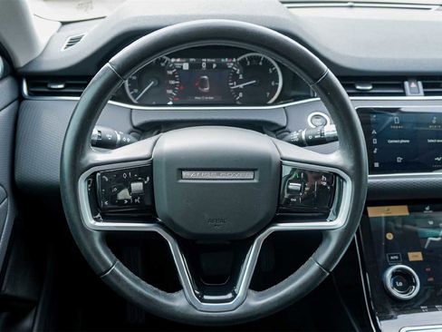 Used 2022 Land Rover Range Rover Evoque S image 15