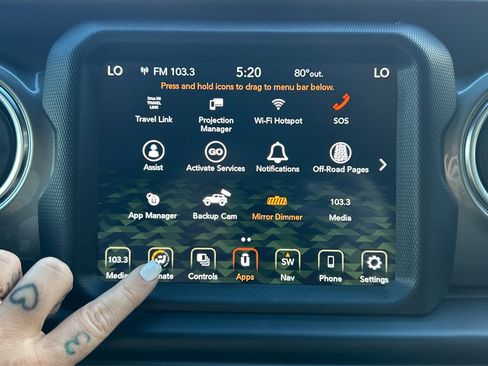 Used 2022 Jeep Wrangler Unlimited Sahara image 17