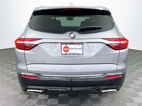 Used 2021 Buick Enclave Essence w/ Sound and Sites Package image 7