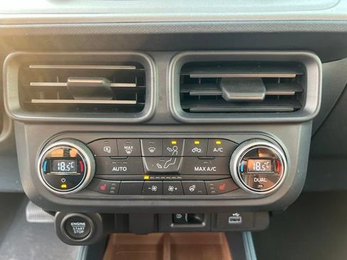 Used 2022 Ford Maverick Lariat w/ Lariat Luxury Package AWD/4WD image 26