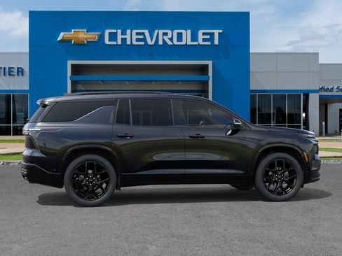 New 2026 Chevrolet Traverse RS w/ LPO, Floor Liner Package AWD/4WD image 5